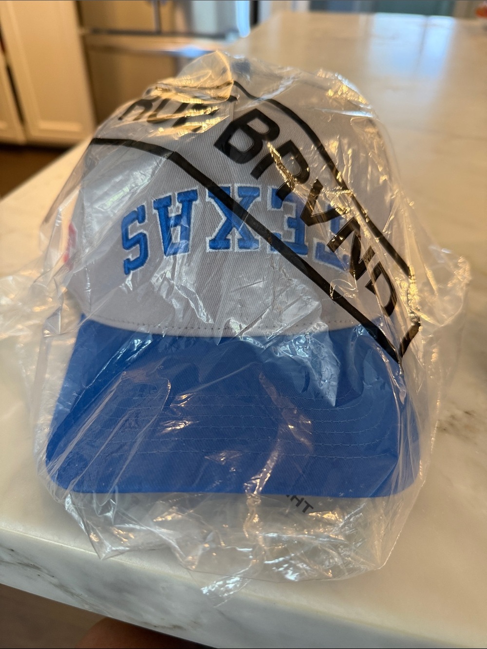 Texas Rangers Baseball Hat. New in Bag.